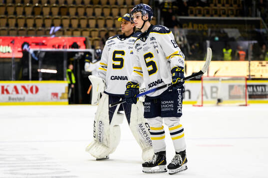 Södertäljes Filip Holst deppar