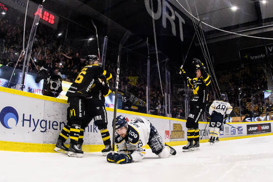 Bläddra bland fler bilder av Ishockey, Hockeyallsvenskan, Västerås - Södertälje