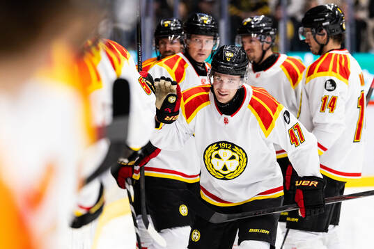 Brynäs Lucas Pettersson jublar