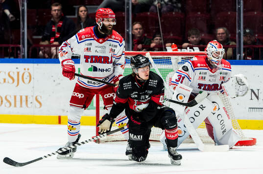 Malmö Redhawks Lauri Pajuniemi och Timrås Per Svensson