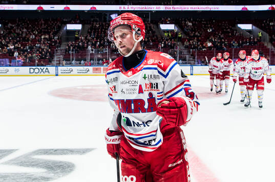 Timrås Jonathan Dahlén jublar