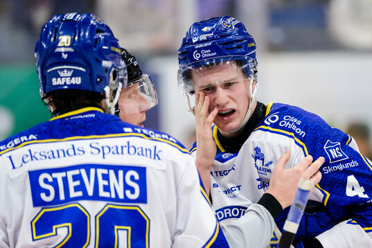 Leksands Tinus Luc Koblar har ont