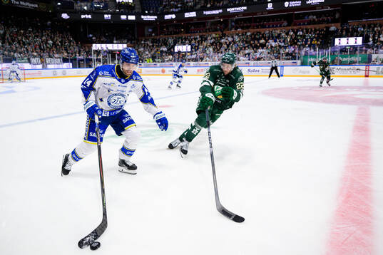 Leksands Oskar Lang och Färjestads Per Åslund