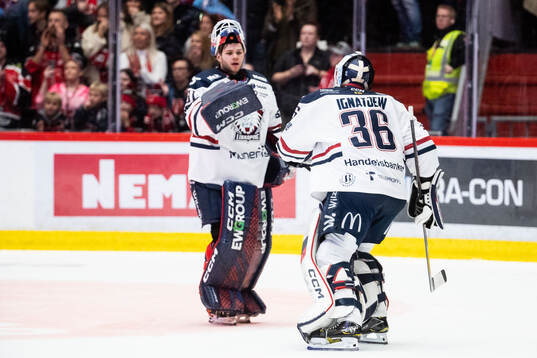 Linköpings målvakt Jesper Myrenberg och målvakt Waltteri