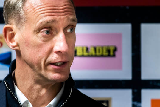 Linköpings tränare Mikael Håkanson på presskonferansen