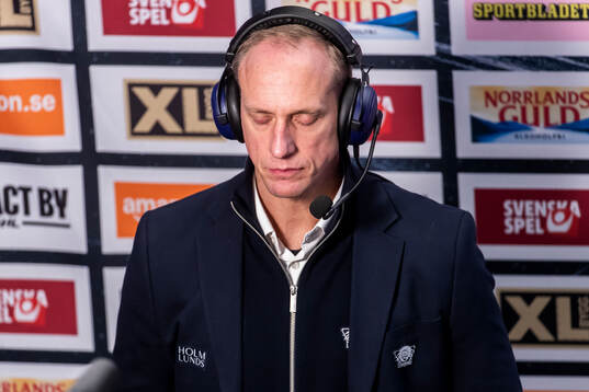 Linköpings tränare Mikael Håkanson deppar
