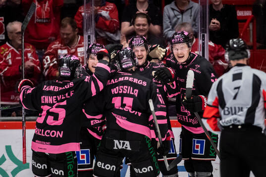 Örebros Patrik Karlkvist jublar