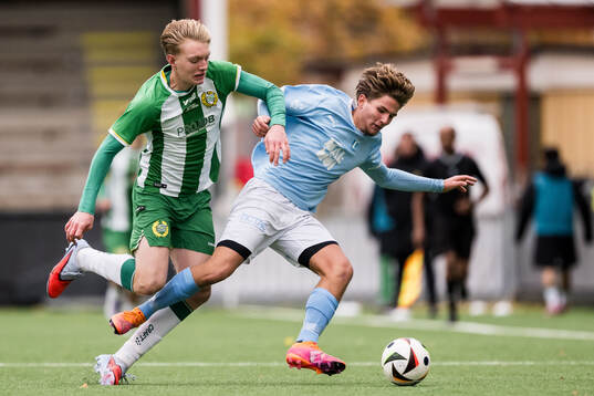 Hammarbys Hampus Thorsson och Malmö FFs John Orestam