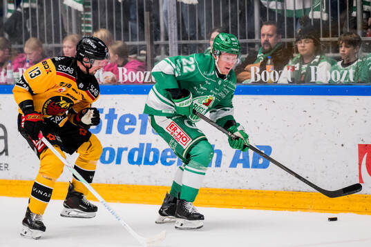 Luleås Eetu Koivistoinen och Rögles Fredrik Olofsson