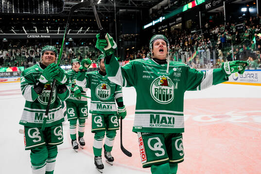 Rögles Fredrik Olofsson jublar