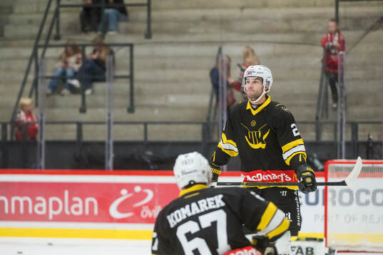 Västerås Henrik Malmström innan ishockeymatchen i