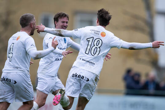 Staffanstorps Uniteds Niklas Mårtensson jublar