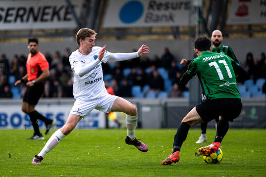 Högaborgs Adham Hazime och Staffanstorps Uniteds Viktor