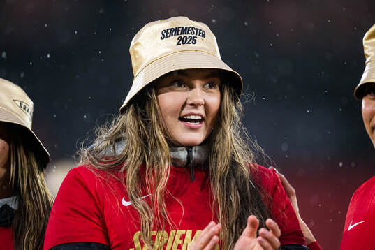 Anna Aahjem of Brann celebrates