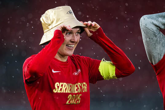 Karoline Haugland of Brann celebrates