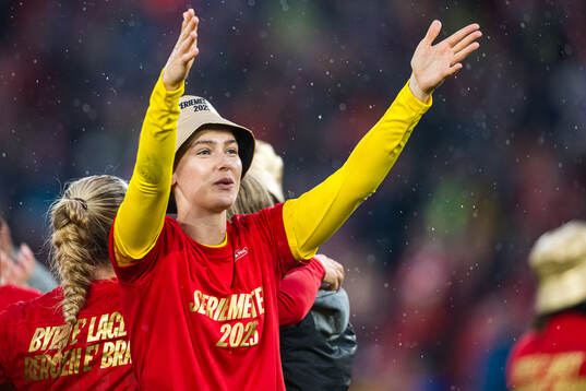 Selma Panengstuen of Brann celebrates