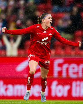 Signe Gaupset of Brann celebrates