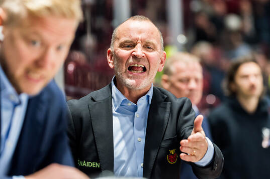 Luleås tränare Thomas Berglund reagearr