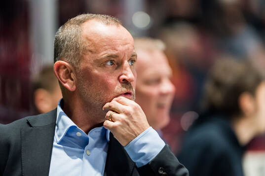Luleås tränare Thomas Berglund deppar