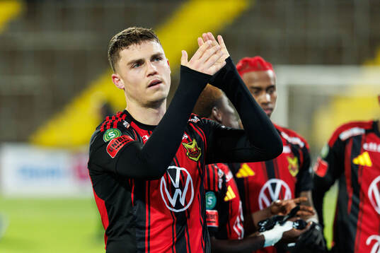 Östersunds Christian Enemark jublar