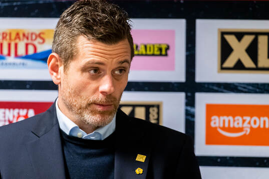 Skellefteås tränare Daniel Hermansson på presskonferensen