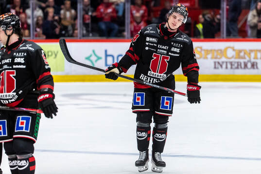 Örebros Melvin Fernström deppar