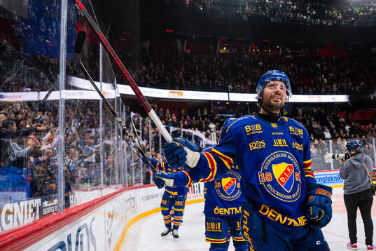 Djurgårdens Jacob Josefson jublar
