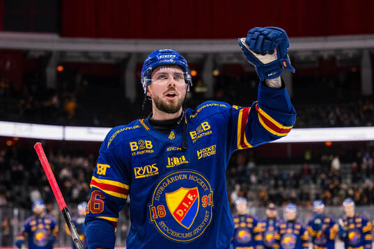 Djurgårdens Albin Grewe jublar