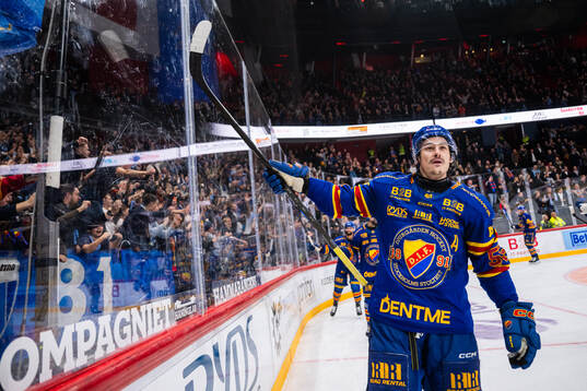 Djurgårdens Charles Hudon jublar