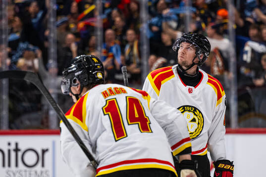 Brynäs Christian Djoos deppar