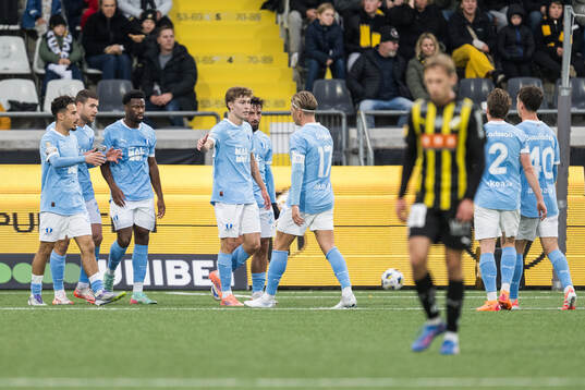 Malmö FFs Hugo Bolin jublar