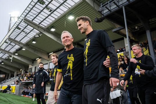 Sonny Karlsson och Häckens Johan Hammar i samband med att