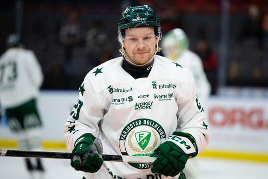 Färjestads Oskar Steen