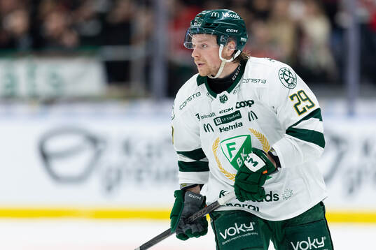 Färjestads Oskar Steen
