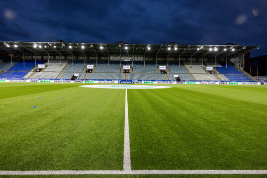 Interiör vy av Platinumcars arena