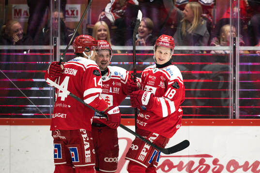 Timrås Eddie Genborg jublar