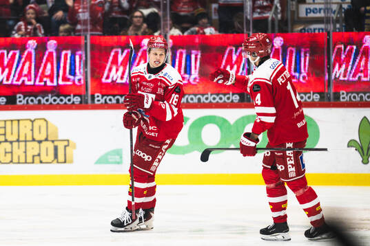Timrås Eddie Genborg jublar