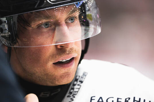 HV71s Justin Glenn Kloos