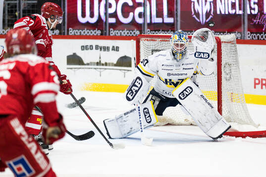HV71s målvakt Lassi Lehtinen