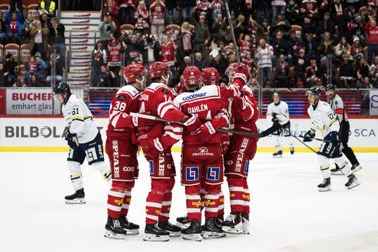 Timrås Emil Pettersson jublar