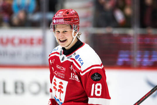 Timrås Eddie Genborg jublar