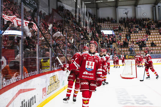 Timrås jublar
