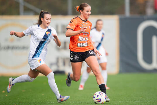 Djurgårdens Lucia Duras och Kristianstads Mathilde Janzen