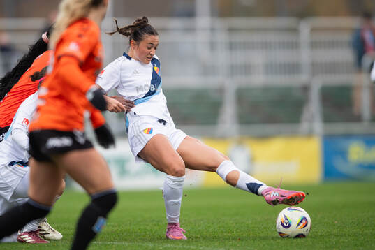 Djurgårdens Casey Yujin Phair