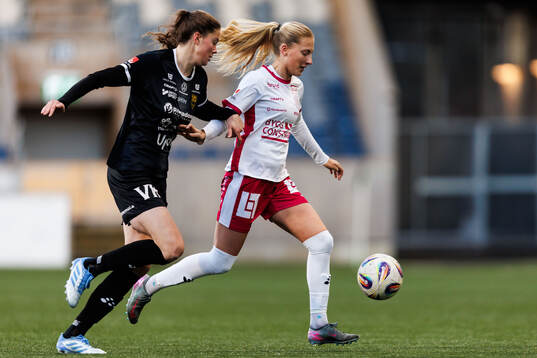 Umeås Linnea Westbom och IK Uppsalas Josefin Baudou