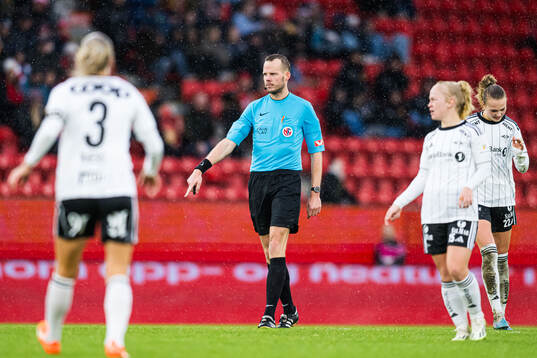 Freek Arjen van Herk, referee