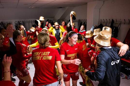 Signe Gaupset of Brann celebrates