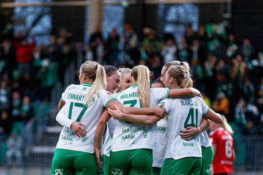 Hammarbys Julie Blakstad jublar