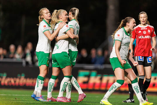 Hammarbys Anna Jøsendal jublar