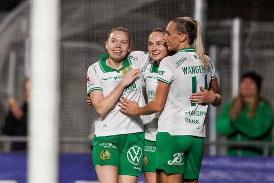 Hammarbys Ellen Wangerheim jublar